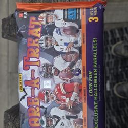 1993 Score A Treat NFL Football Cards Sealed 40 Pack Bundle Halloween Vintage