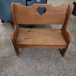 Vintage Heart Chair And Table