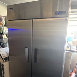 Commercial Refrigerator