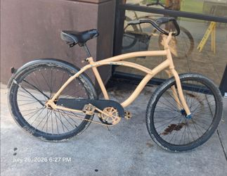 26" Huffy Beach Cruiser