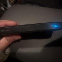 USB Battery Charger Mophie