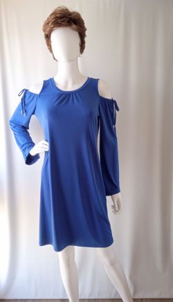Blue Cold-Shoulder Long Sleeve Dress