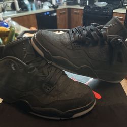 Air Jordan 4 Kaws Black 11.5 