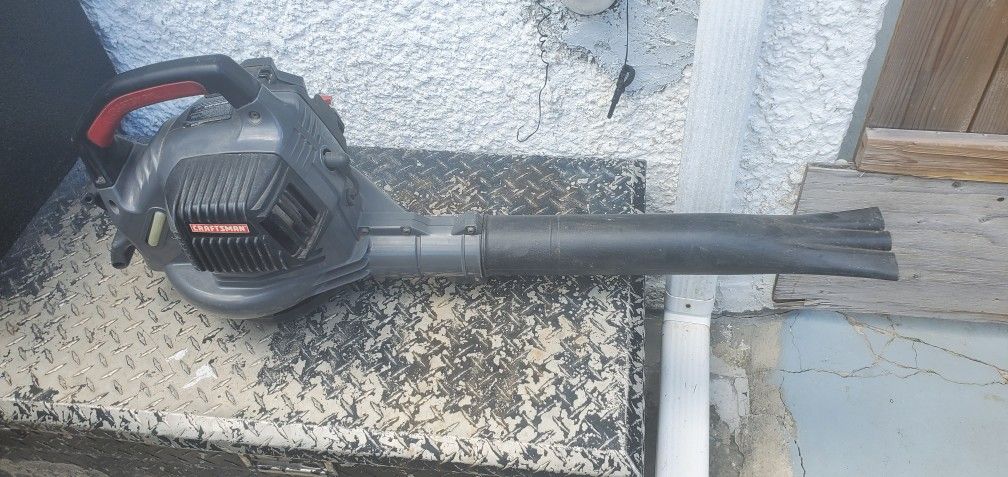 Craftsmanship Blower