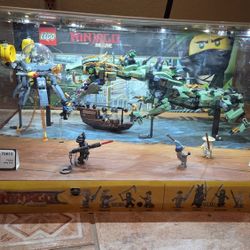 LEGO Ninjago Movie light up store display case