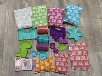 SLIMYSAND Sensory Play Set - 8 Colors & 10+ Molds!