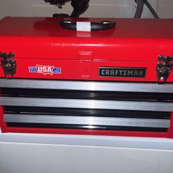 CRAFTSMAN TOOL BOX