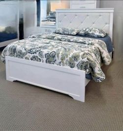 Queen size bed