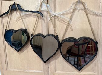 Heart shaped mirror set used
