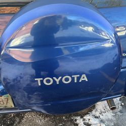 Toyota 2003 RAV4Tire Cover