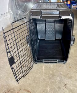 Travel Pet Kennel