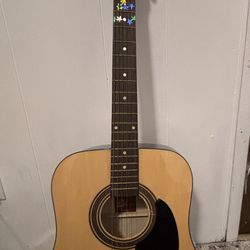 Acoustic Guitar 