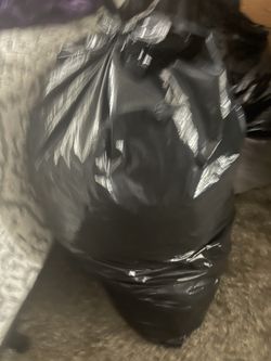 Storage Sale. Full Bag Of men Clothes Size: Medium 