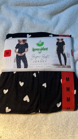 Women’s Pajamas Size Medium 