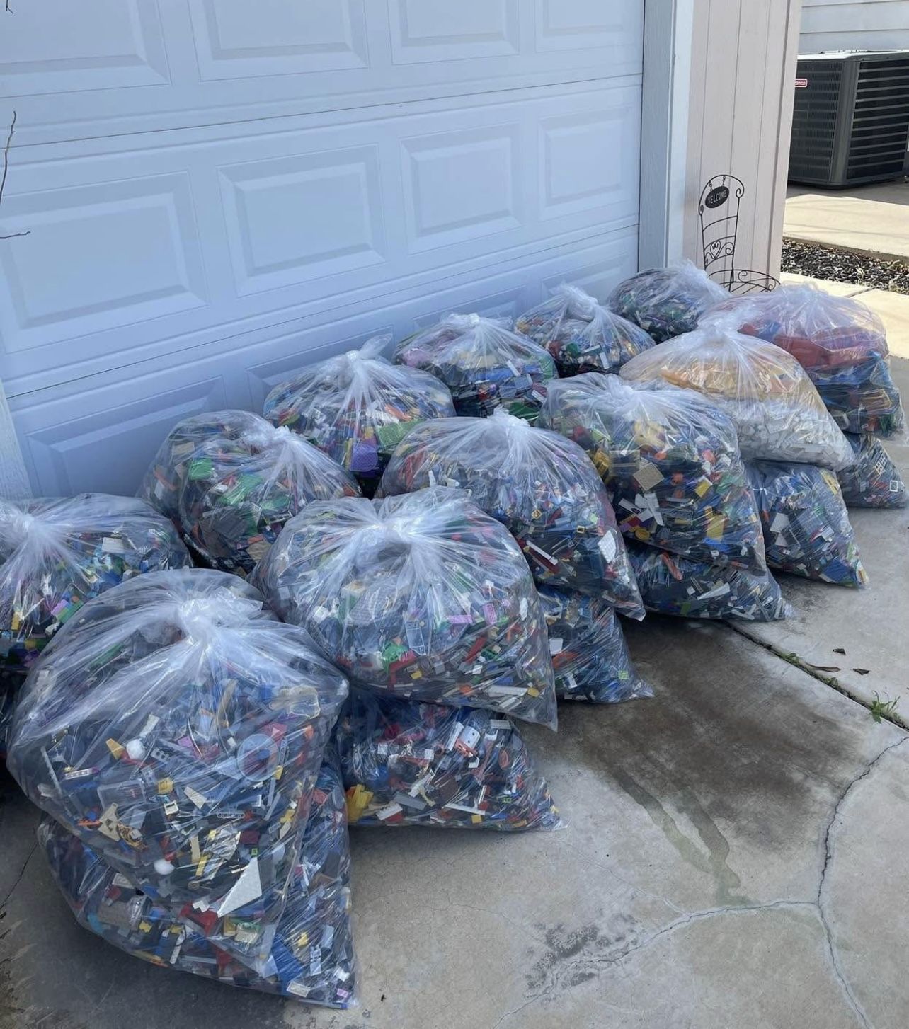Huge Lego 10 Pound Bag Of Random Mixed Legos