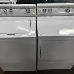 SPEED QUEEN WASHER AND DRYER SET 