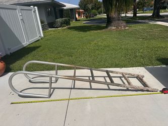 Dock ladder