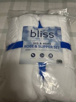 Couples Robe And Slipper Set 