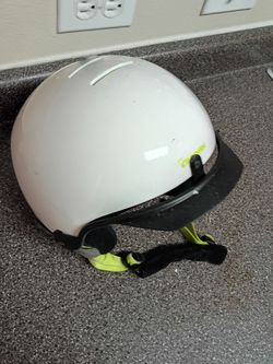 Skiing/Snowboarding Helmet 55-58cm, Small, Carrera Lance Air- Fiber ABS A