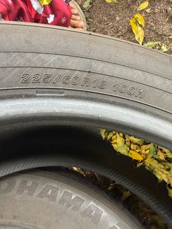 Yokohama 225/60R18 100H Tire