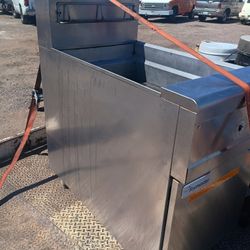 Gas. Fryer  Biger 