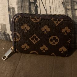 Wallet Dark Brown With Designs