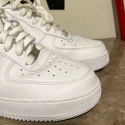 Size 10 grew out of them, barely used