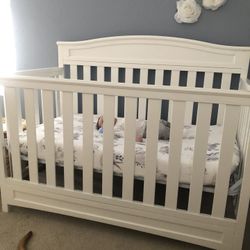 Convertible Crib