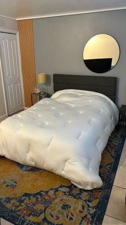 QUEEN BED WITH MATTRESS