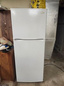 Danby 7.3 Cubic Feet 2 Door Apartment Sized Refrigerator, White