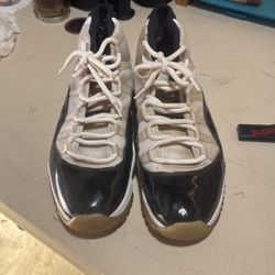 Nike Jordan 11 Concord