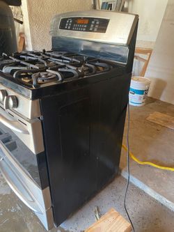 GAS STOVE