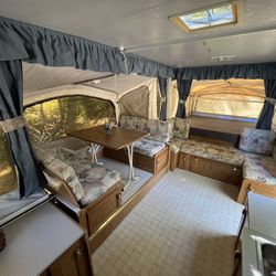 Pop Up Tráiler 