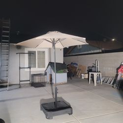 Sombrilla  7.5 Foot Nuevo  25 Y 50 Con Su Base