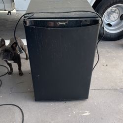 Mini Fridge