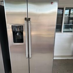 GE refrigerator