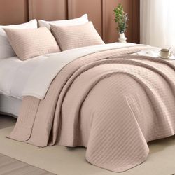 Masaca Oversized King Quilt 120x120,Lightweight Stitching Pattern, 3 Piece Taupe Pinkish California King