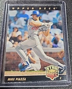 1993 Upper Deck Star Rookie - Mike Piazza #2 - Los Angeles Dodgers