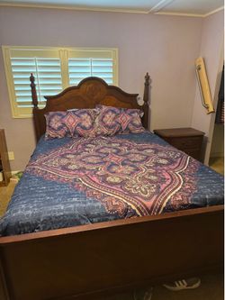 Bedroom set