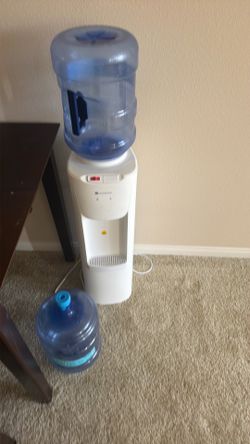 Water dispenser