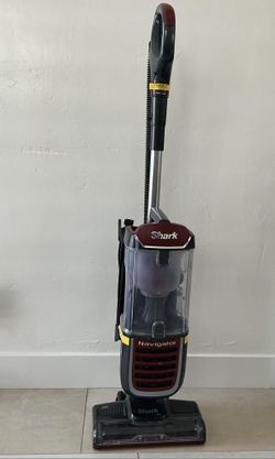 Shark Navigator Swivel Pro Upright Vacuum NV181 12" Cleaning Path Red
