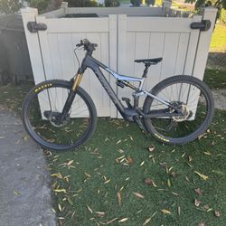 Orbea Rise M10 2023 Size Medium All Fox Factory Suspension