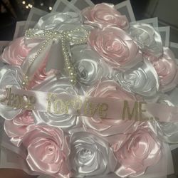 Pre Order Your Valentine Bouquets!!!