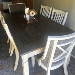 Dinning Table
