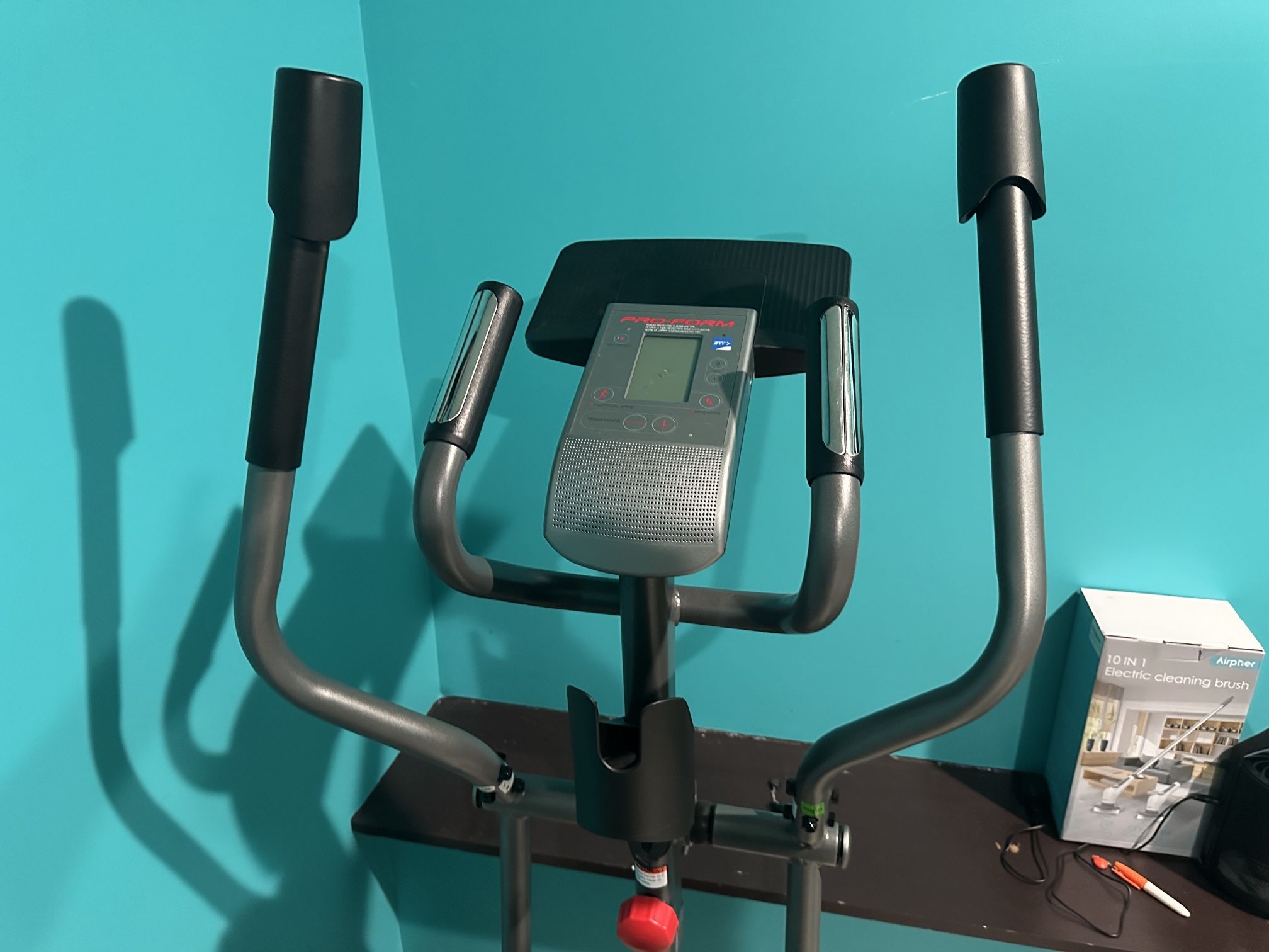 Proform Elliptical All Most New 4U