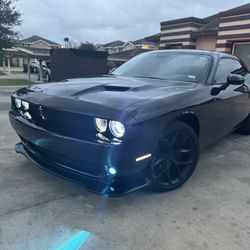 2021 Dodge Challenger SXT  $17,500