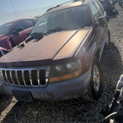 2004 Jeep Grand Cherokee For Parts Only