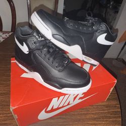 Nike Flight Legacy Size 10M