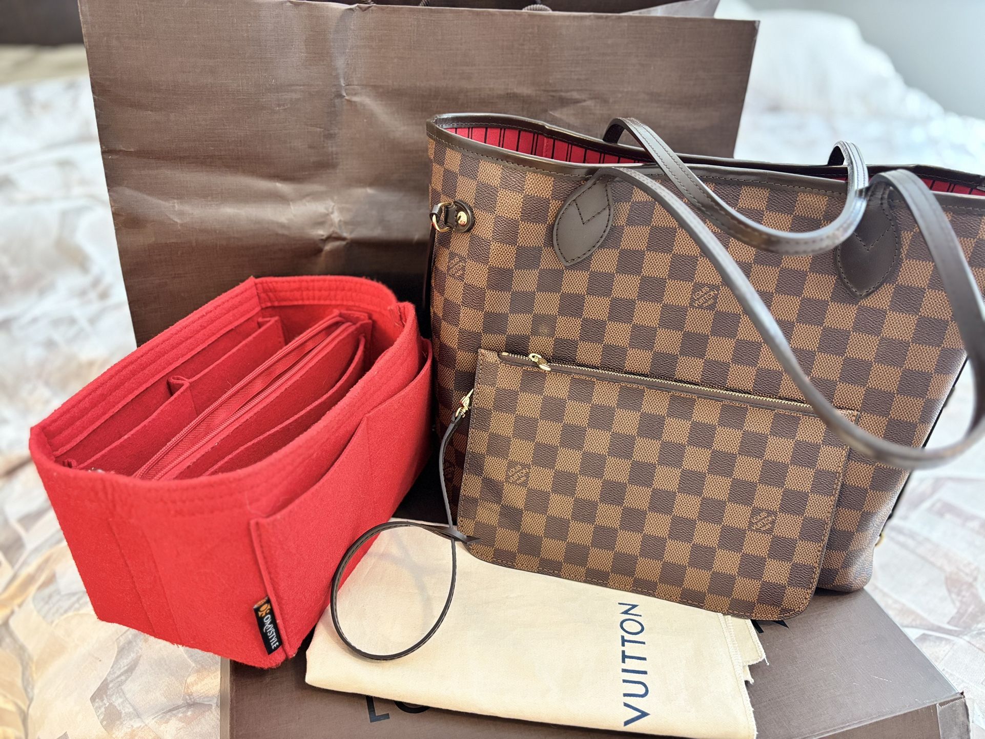 Louis Vuitton Neverfull MM