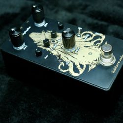 Lichtlaerm Audio The King In Yellow Parallel Blending Overdrive Pedal